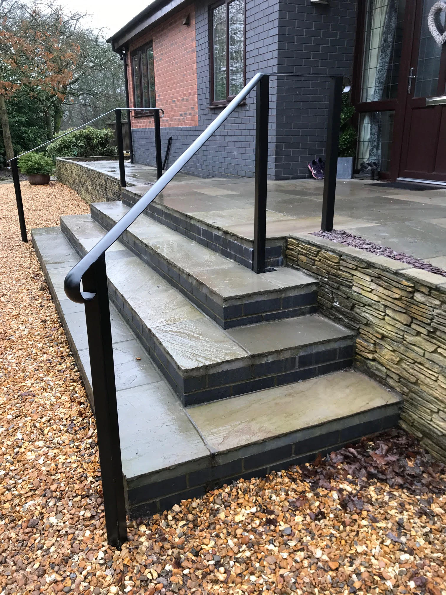 We Provide Secure Handrails For Your Property 1 of 4